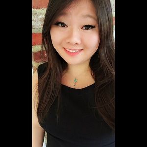 Meet your Posher, Kaitlyn